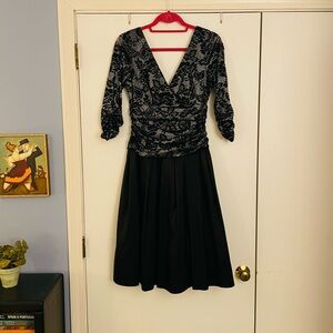 S.L. Fashions Black and Gray Patterned Long Sleeve Dress